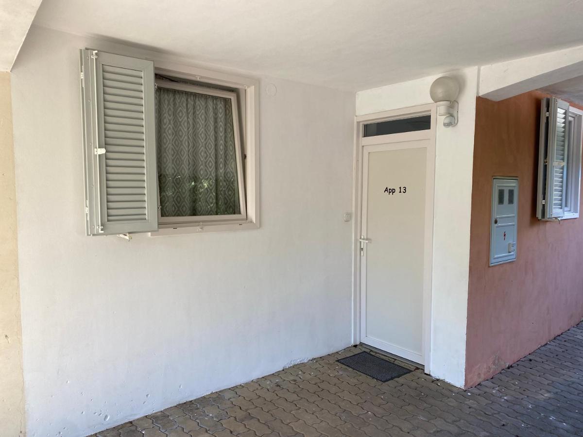 App Ra Apartment Selce Bagian luar foto