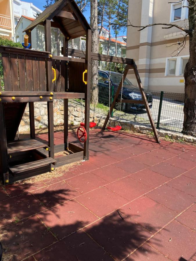 App Ra Apartment Selce Bagian luar foto